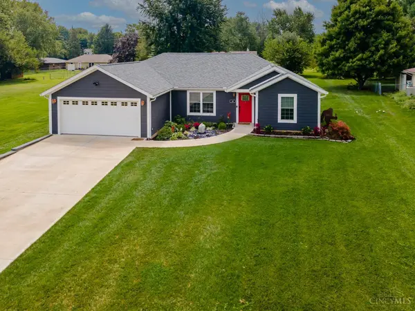 45 Lakengren Dr, Eaton, OH 45320