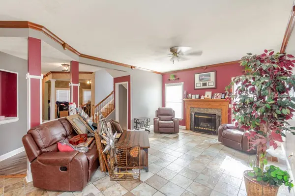 6155 Old Stone Ct, Fairfield Twp, OH 45011