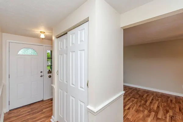 307 Flanders Ave, Brookville, OH 45309