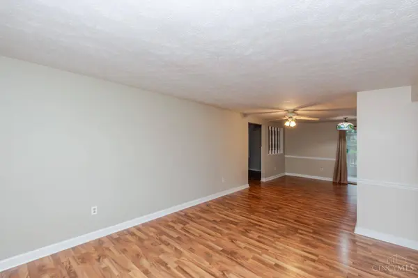 307 Flanders Ave, Brookville, OH 45309