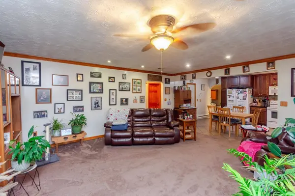 3142 Paint Creek Rd, Eaton, OH 45320