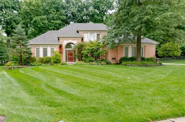 2400 Gatesland Court, Miami Township, OH 45459