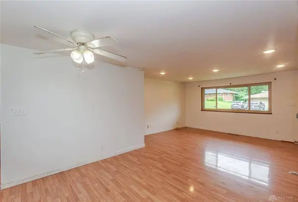 626 Upland Drive, West Carrollton, OH 45449