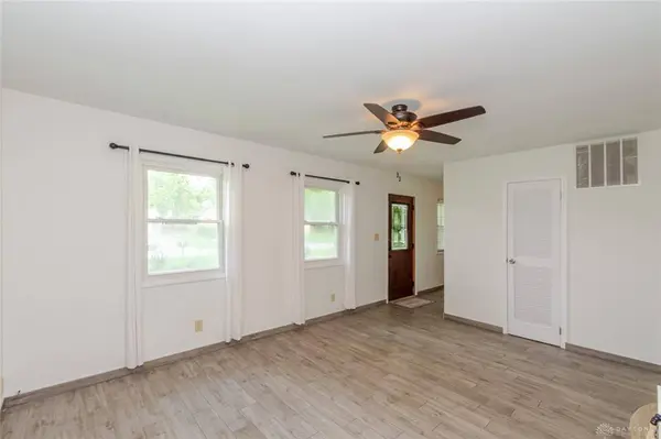 701 Easter Drive, Carlisle, OH 45005
