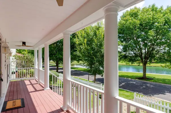 1663 Olde Haley Dr, Centerville, OH 45458