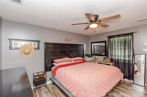 826 Lakengren Drive, Eaton, OH 45320