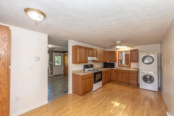 132 Valhalla Dr, Eaton, OH 45320