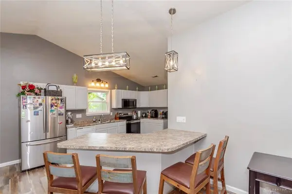 826 Lakengren Drive, Eaton, OH 45320