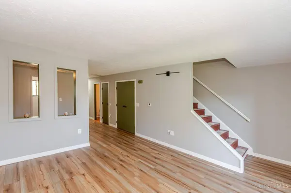 7816 Betsy Ross Cir, Washington Twp, OH 45459