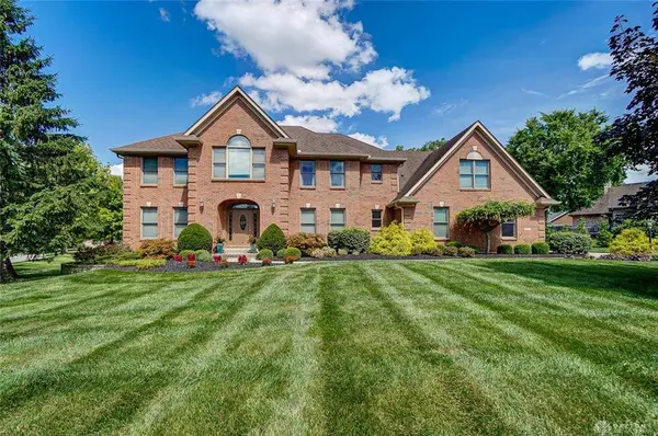 301 Yankee Trace Drive, Centerville, OH 45458
