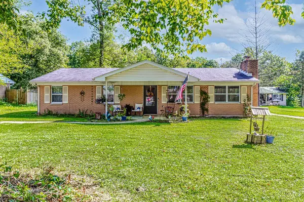 446 Woodside Dr