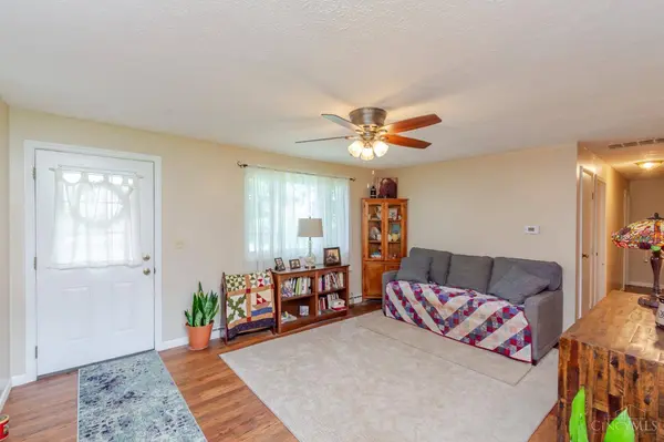 3370 Scheyhing Rd, Lewisburg, OH 45338