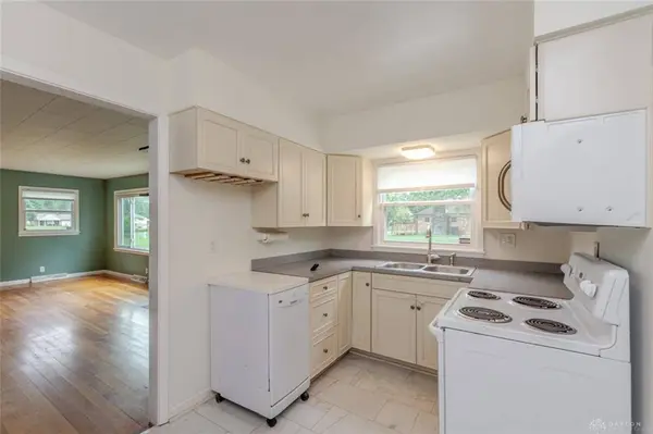 3485 W Lakeview Drive, Amelia, OH 45102