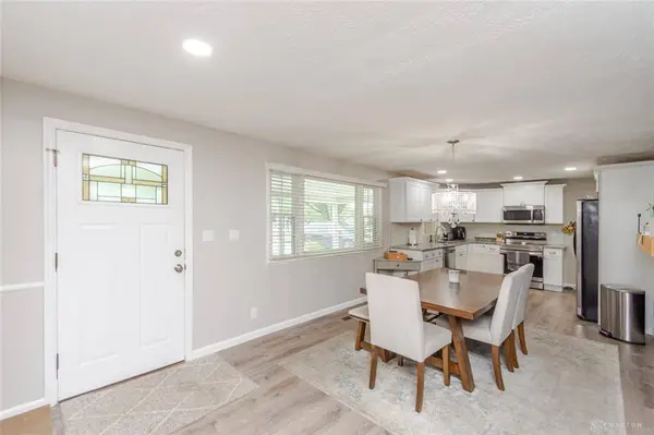 20 Bristol Drive, Centerville, OH 45458