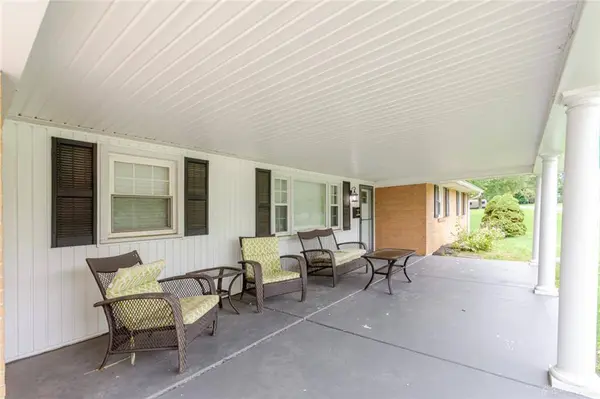 20 Bristol Drive, Centerville, OH 45458
