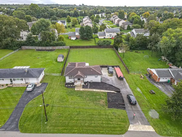 7290 Eyler Dr, Springboro, OH 45066