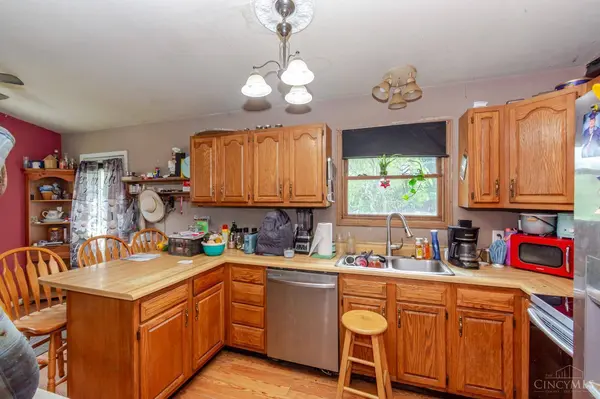 32 Valhalla Dr, Eaton, OH 45320