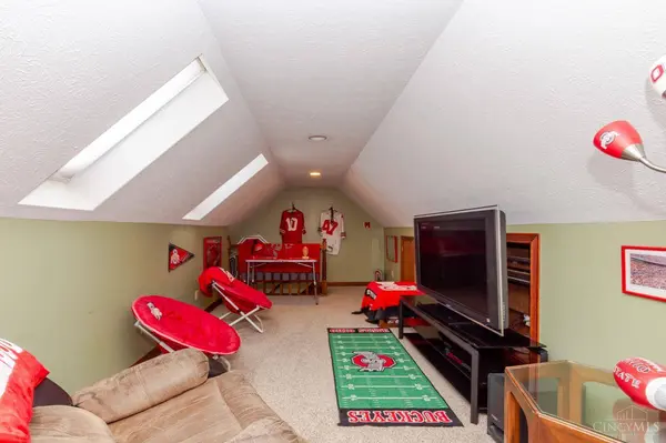 6115 David Allen Cir, Miami Twp, OH 45459
