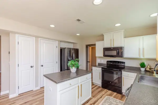 765 Mary Lane Ext, South Lebanon, OH 45065