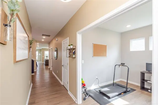 1621 Glade Valley Drive, Washington Twp, OH 45458