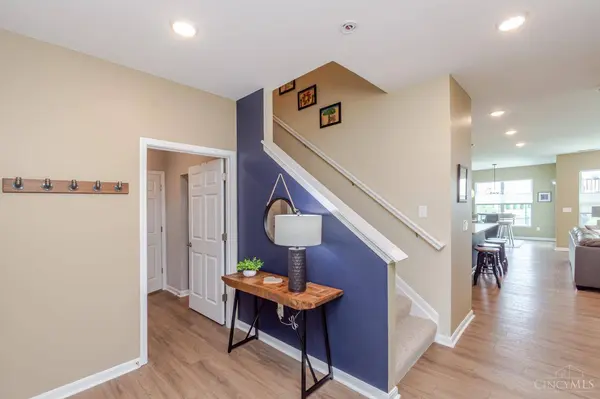 1621 Glade Valley Dr, Washington Twp, OH 45458