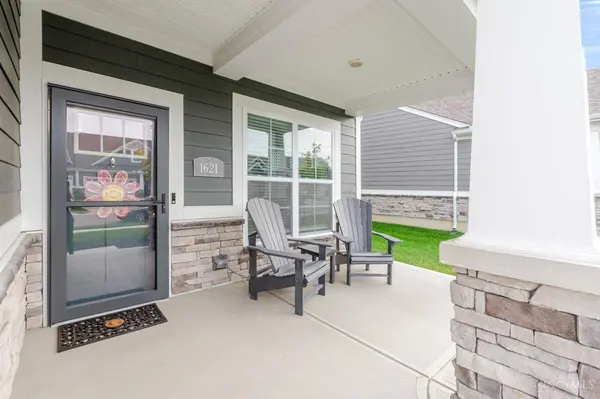 1621 Glade Valley Dr, Washington Twp, OH 45458