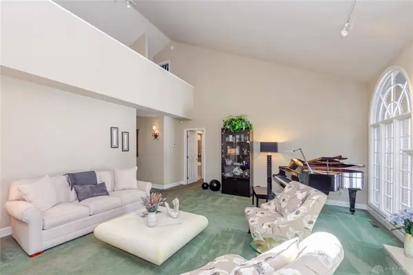 683 Renolda Woods Court, Kettering, OH 45429