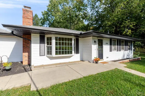 198 Lakengren Dr, Eaton, OH 45320