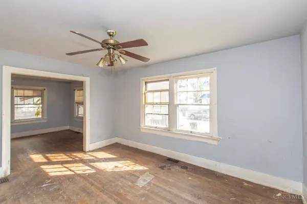 843 St Agnes Ave, Dayton, OH 45402