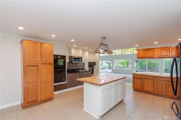 698 Skodborg Drive, Eaton, OH 45320