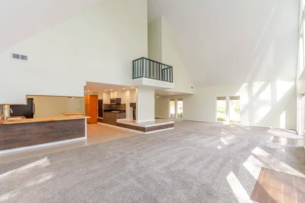 698 Skodborg Dr, Eaton, OH 45320