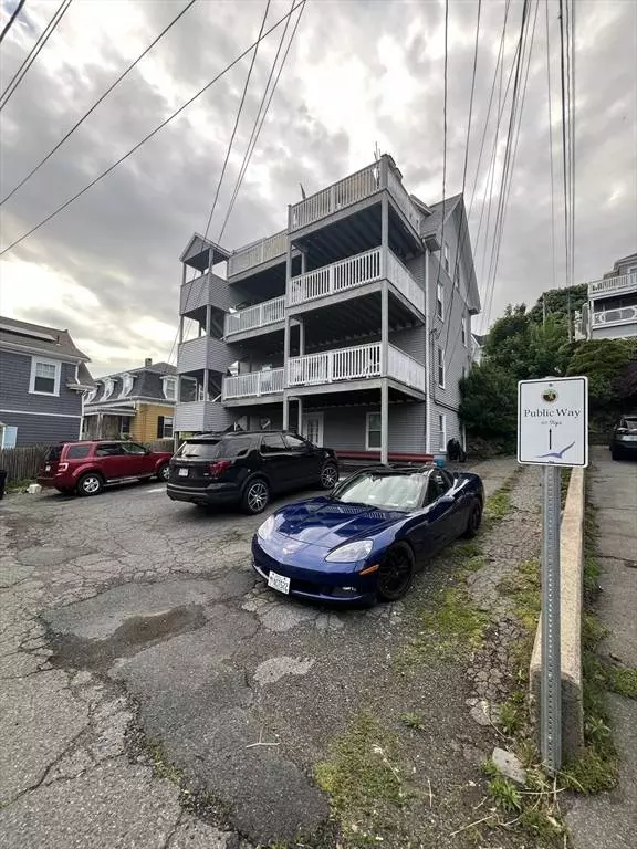 29 Ingalls Ter #3, Swampscott, MA 01907