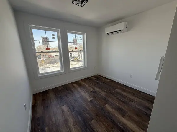 371 Cabot #201, Beverly, MA 01915