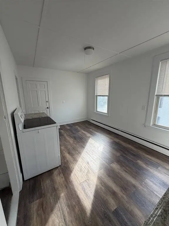 45 Elliot St #2, Beverly, MA 01915