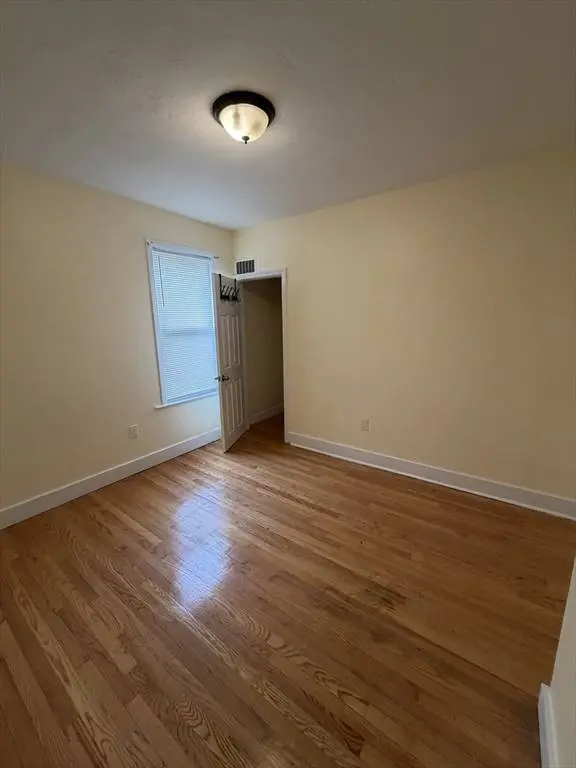 8 Wilson St #2, Lynn, MA 01902