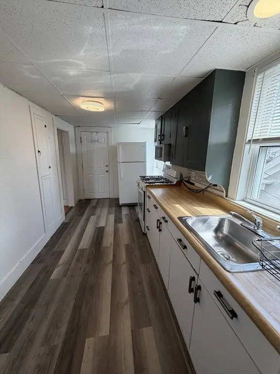 178 Maple #2, Danvers, MA 01923