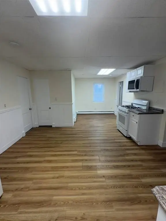 14 Park #B, Salem, MA 01970