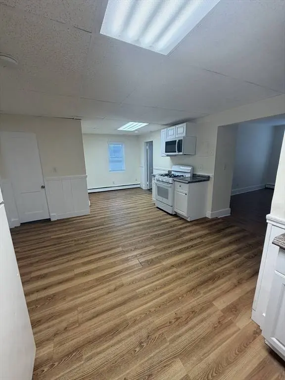 14 Park #B, Salem, MA 01970