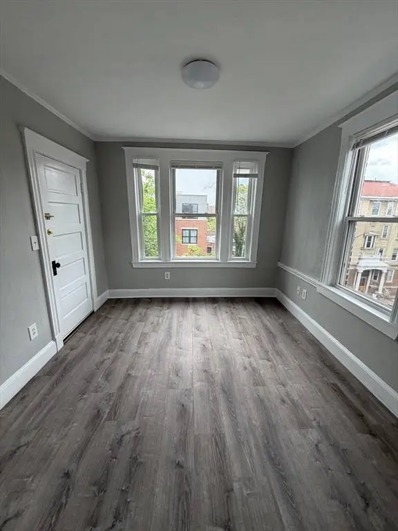 250 Washington St #7, Salem, MA 01970
