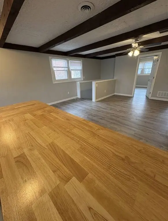 34 Boston St #2, Salem, MA 01970