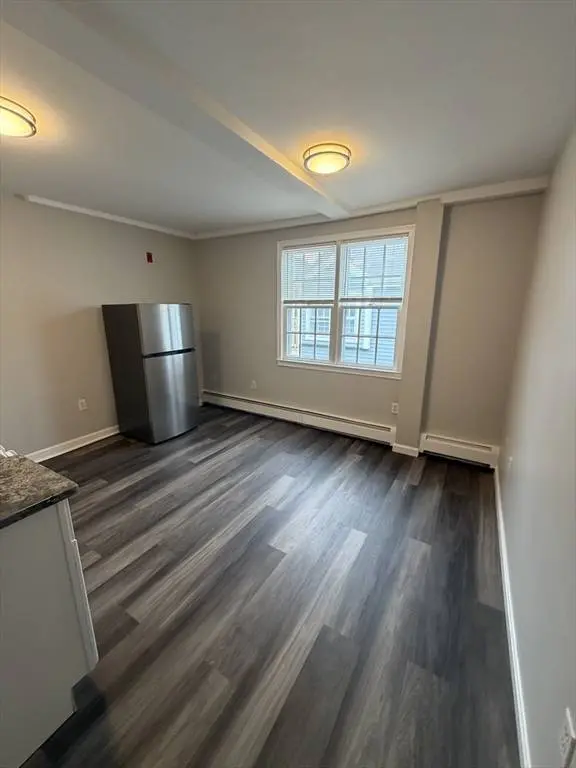 84 Cabot St #9, Beverly, MA 01915