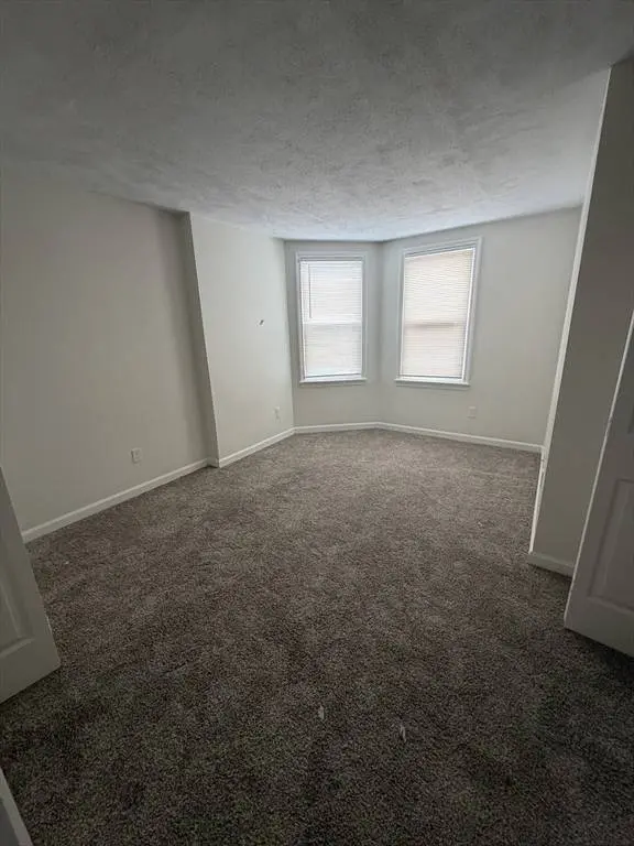 72 Cabot St #8, Beverly, MA 01915