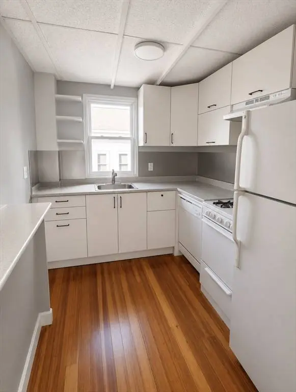 57-59 Charles St #2, Salem, MA 01970
