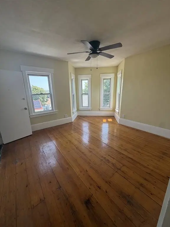 8 Wilson St #3