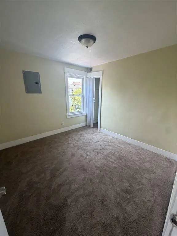 8 Wilson St #3, Lynn, MA 01902