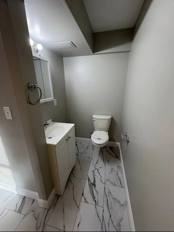 80 Herrick St #A2, Beverly, MA 01915