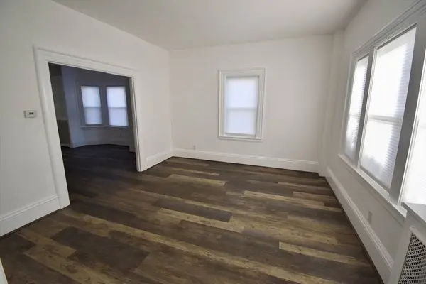 15 County St #1, Peabody, MA 01960