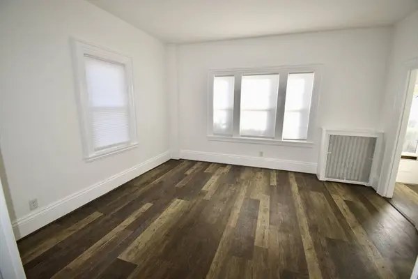 15 County St #1, Peabody, MA 01960