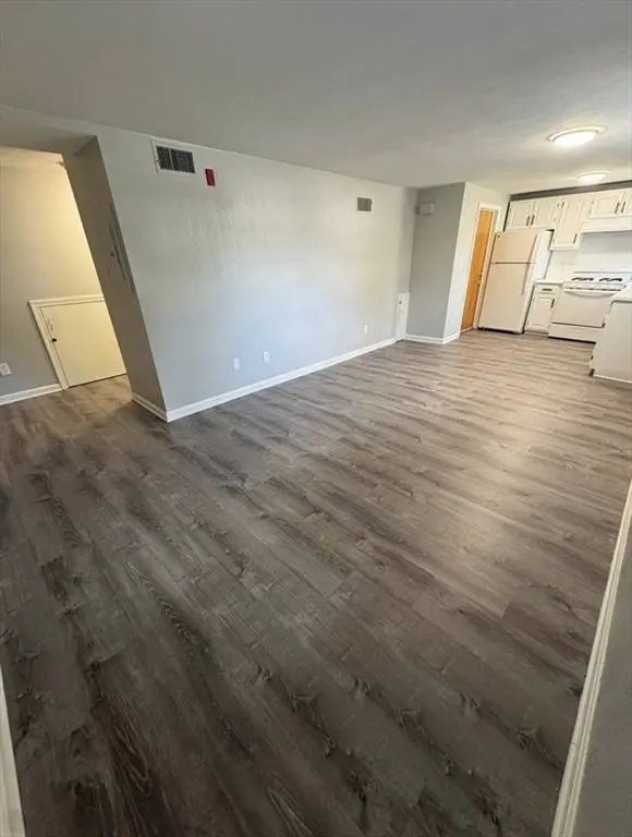 72 Cabot St #2, Beverly, MA 01915
