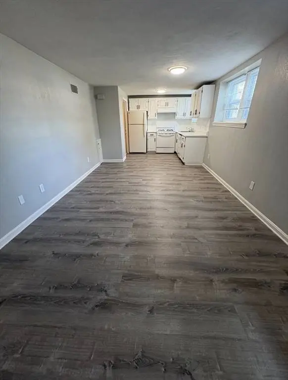 72 Cabot St #2, Beverly, MA 01915